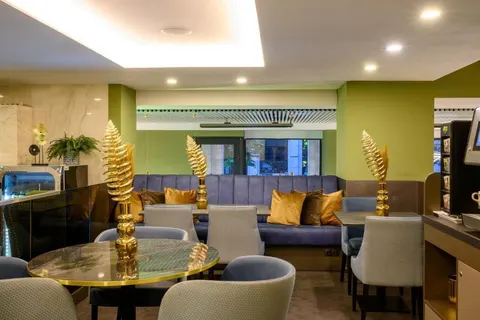 Leonardo Boutique Hotel Budapest M Square in Chami