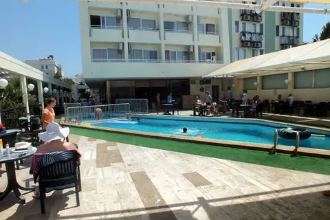 Tuntas Beach Hotel Altinkum in Didim — foto 21
