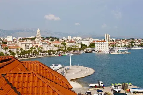 Galeria Valeria Seaside Hotel in Split — foto 13