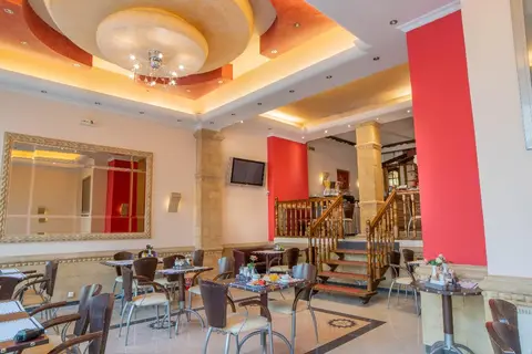 Argo Hotel Piraeus in Piraeus — foto 18