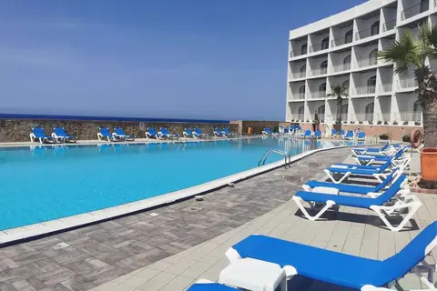 Paradise Bay in Il-Mellieħa — foto 19
