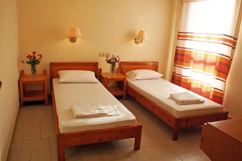 Haris Beach Appartementen in Κοκκίνη Χάνι — foto 4