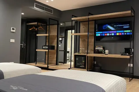 Mulaj Hotel in Tirana — foto 14