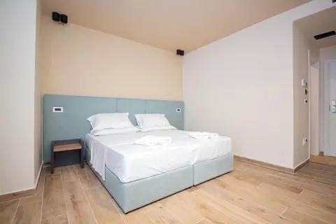 Hotel Alion 21 in Durres — foto 12