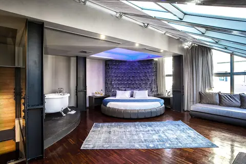 Diamond Suites in Thessaloniki — foto 17