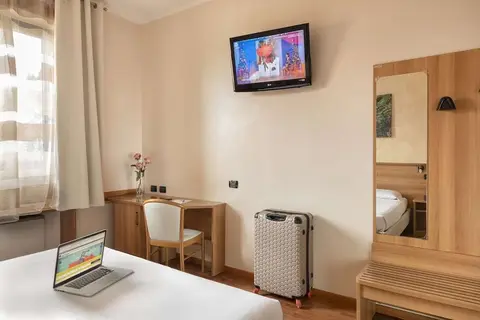 Hotel Postumia in Dossobuono — foto 5
