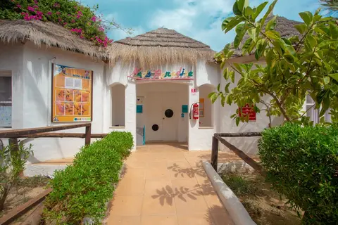 Fiesta Beach in Midoun — foto 6
