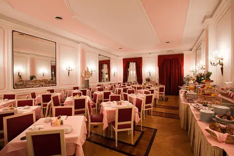 Bettoja Hotel Massimo D'Azeglio in Rome, foto 11