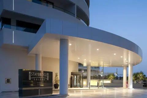 Staybridge Suites Abu Dhabi - Yas Island in جزيرة ياس — foto 15