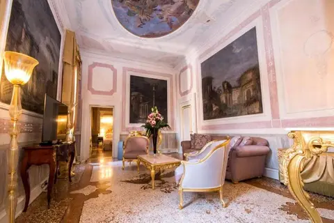 Ca Bonfadini Historic Experience in Venetië — foto 6