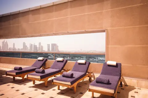 Mövenpick Hotel & Apartments Bur Dubai in Dubai — foto 5