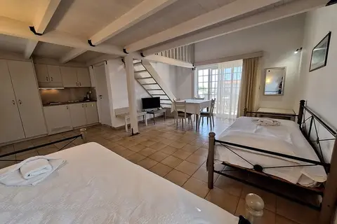 Perla Beach in Agia Marina — foto 19