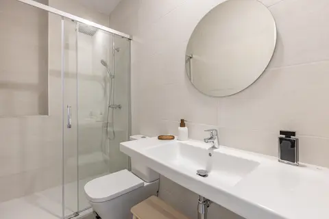 Apartamentos Líbere Granada Catedral in Granada — foto 19