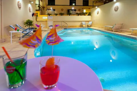 Panorama Palace Hotel in Meta — foto 17