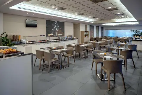UNAHOTELS Bologna Fiera in Bologna — foto 26