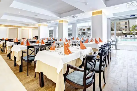 Grupotel Acapulco Playa in Ciutadella — foto 6