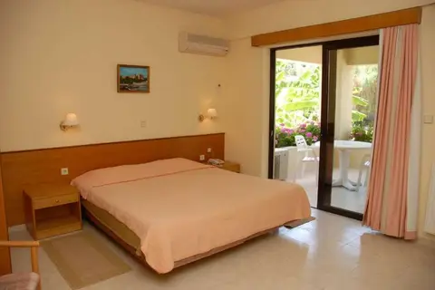 Niki in Niki Hotel Apts, foto 6