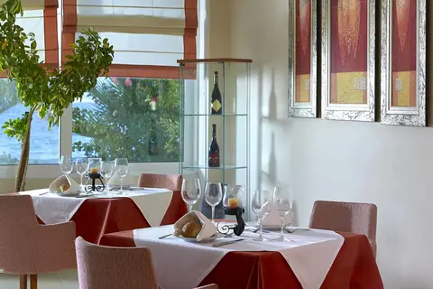 Avantis Suites in Αμάρυνθος — foto 2