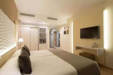 Suitehotel Playa del Inglés in San Bartolomé de Tirajana — foto 4