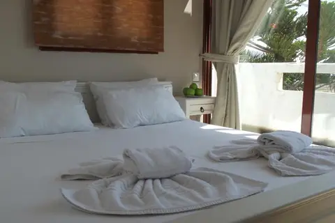 Georgia's Garden Hotel in Δημοτική Ενότητα Γαζίου — foto 27