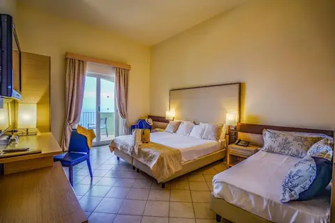 GH Avalon Sikani Resort in Gioiosa Marea — foto 16