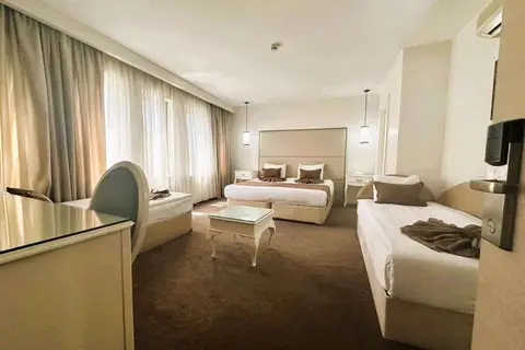 Taximtown Hotel in Beyoğlu — foto 5