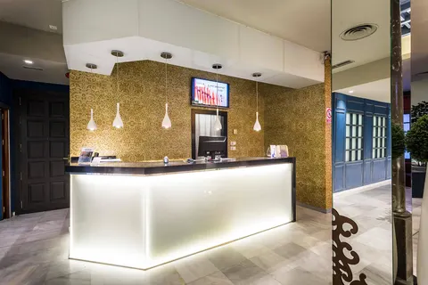 Hotel Comfort Dauro 2 in Granada — foto 8