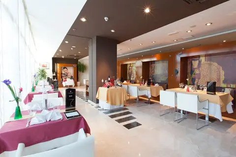Senator Banús Delight Collection in Marbella — foto 5