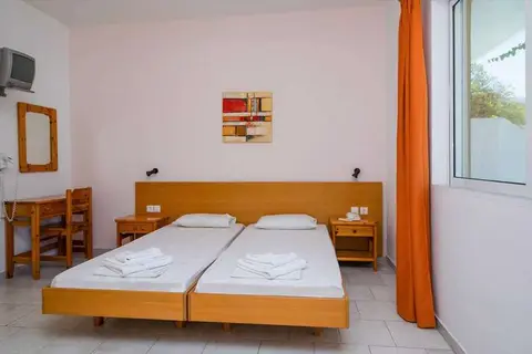 Stafilia Beach in Lardos — foto 5