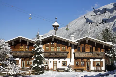 BRUGGER Aparthotel in Mayrhofen