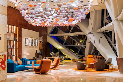 Andaz Capital Gate Abu Dhabi in Abu Dhabi — foto 30