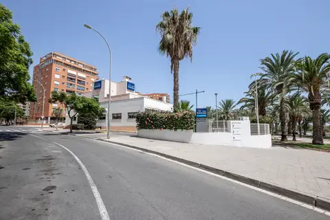 Travelodge Alicante Puerto in Alicante — foto 2