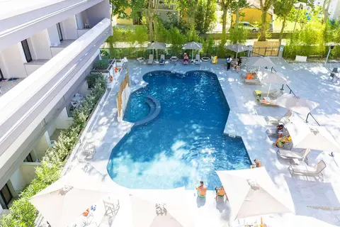 Custodisca Hotel Evolution in Cesenatico