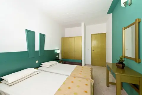 Trianta Hotel in Ιαλυσός — foto 28