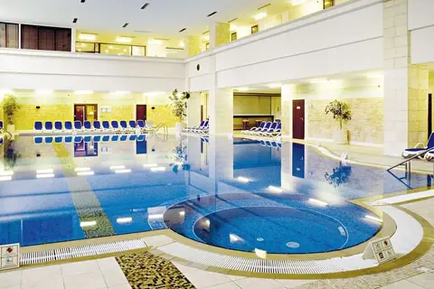 Melia Grand Hermitage in Дентална клиника „Медика 3 Дент“ — foto 9