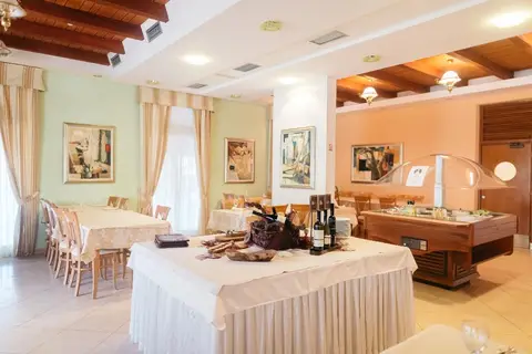 Spongiola in Brodarica — foto 13