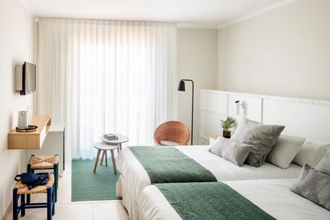 AQUA Hotel Bertran Park - logies & ontbijt foto 3