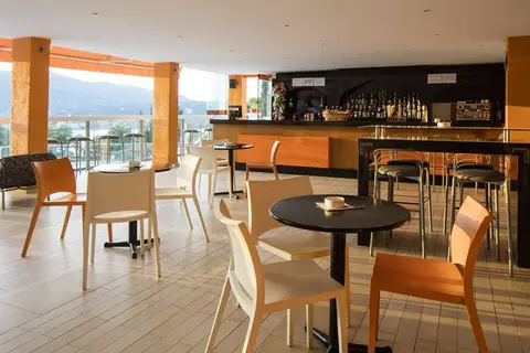 Hotel Punta in Καλύβια — foto 5
