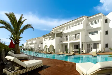 Ushuaïa Ibiza Beach Hotel - adults only in Sant Jordi de ses Salines