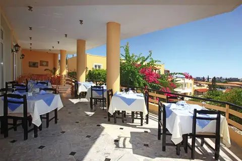 Alexander House Hotel in Gazi Municipal Unit, foto 13