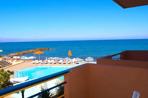 Hotel Haris in Agia Marina — foto 2