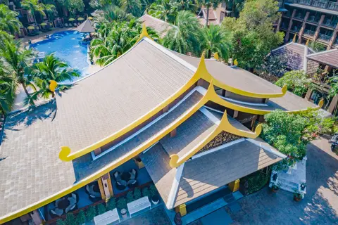 Princess Kamala Beachfront Hotel in ตำบลเชิงทะเล — foto 8