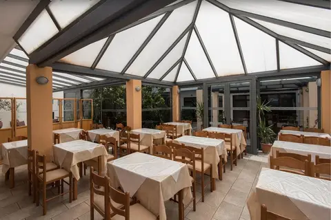 Cleopatra Superior Hotel in Καρδάμαινα — foto 6