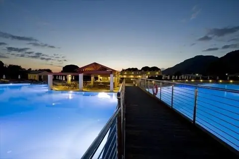 Island Blue Hotel in Πεύκοι — foto 28