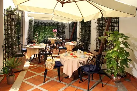 Donna Laura Palace in Rome — foto 14