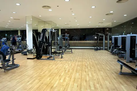 Two Seasons Hotel & Apartments in Dubai — foto 8