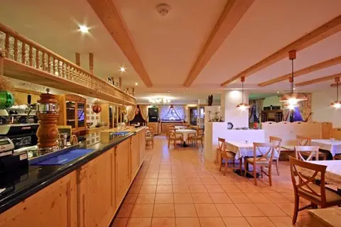 Stella Delle Alpi Wellness & Resort in Ronzone, foto 3