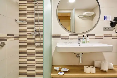 Invisa Hotel Club Cala Verde in Santa Eulària des Riu, foto 21