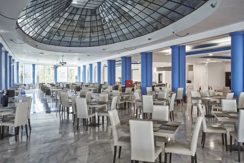 Sandy Beach Resort in Άγιος Γεώργιος — foto 22