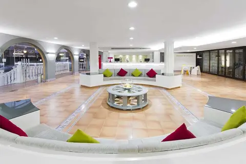 Elba Castillo San Jorge & Antigua Suite Hotel in Antigua — foto 17